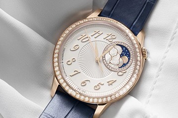 苏州劳力士手表有雾气维修